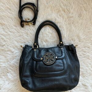 Tory Burch Black Amanda Leather Shoulder , crossbody Bag with Gold Accents